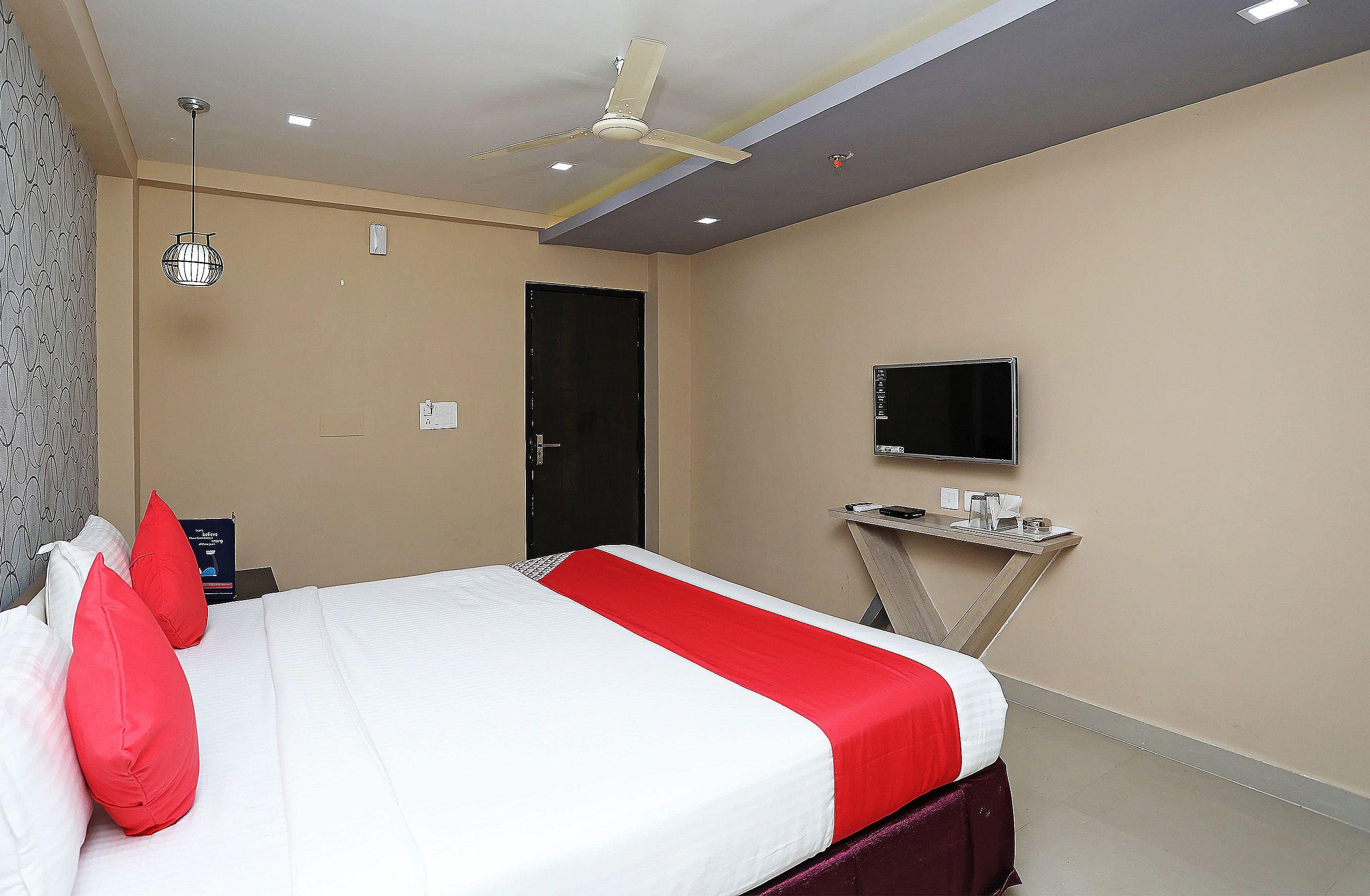 Super Capital O Sai Jagannath Hotell Khandagiri Eksteriør bilde
