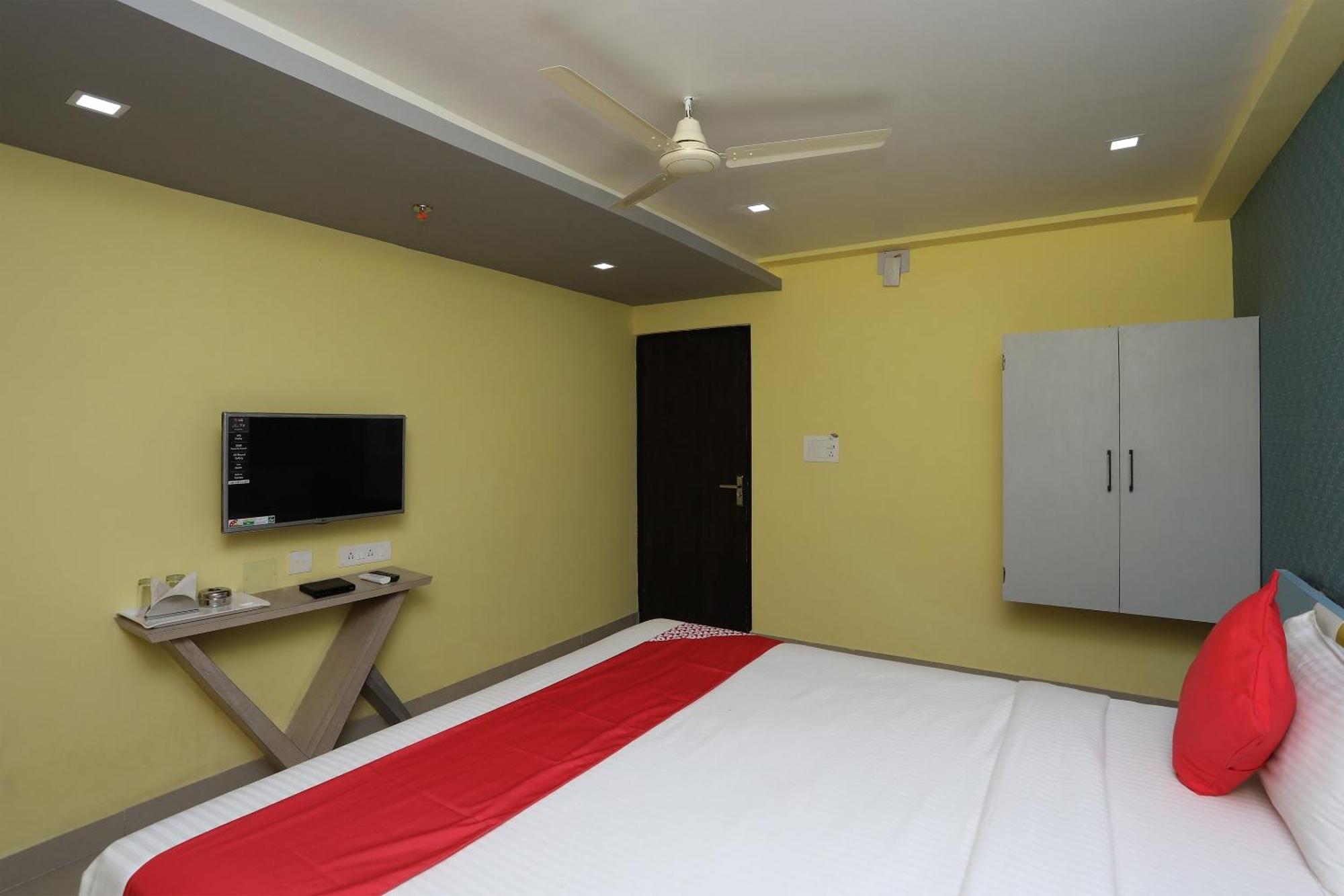 Super Capital O Sai Jagannath Hotell Khandagiri Eksteriør bilde